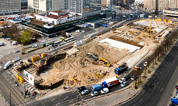 QPark - Parkhaus am Alexanderplatz